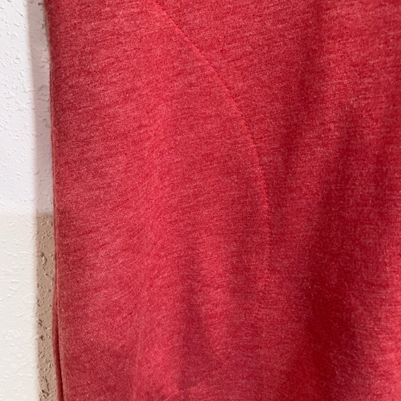 GUC Logo Lounge Size Medium Pink/Burnt Orange Shirt - Picture 3 of 9